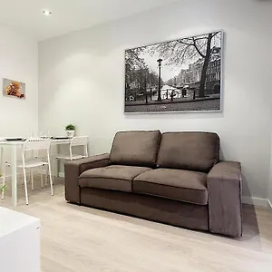 Ma22 - Ma22 - In Sants Communal Terrace Apartment